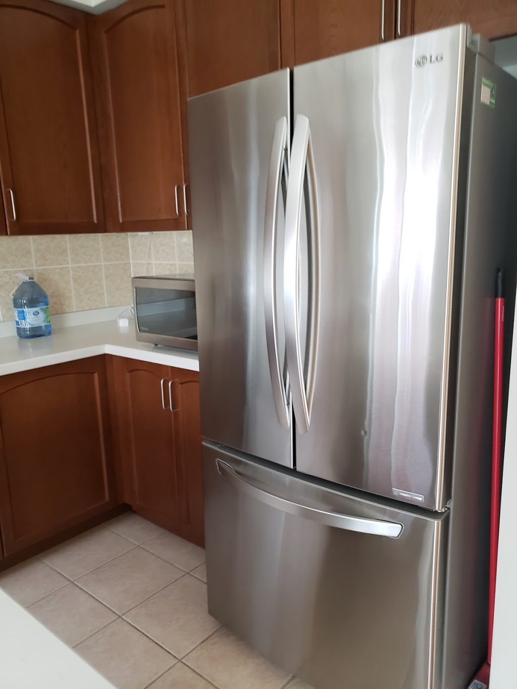 Let It Shine Cleaning Services | 3698 Banff Ct, Mississauga, ON L5N 6Z6, Canada | Phone: (647) 896-2804