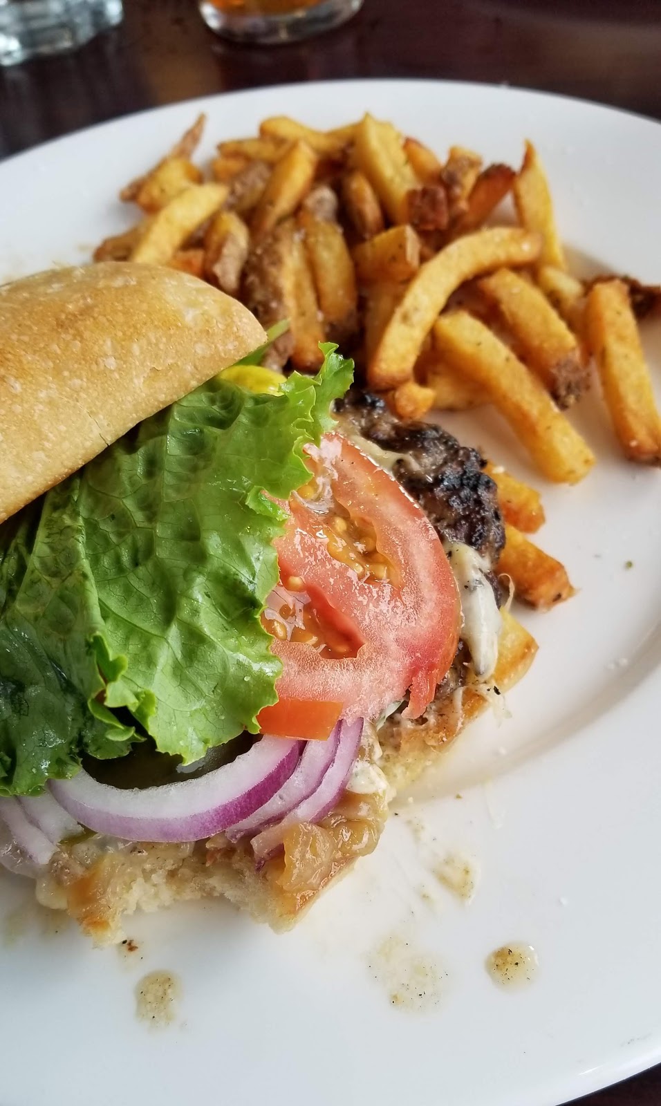 Capital Grill and Bar | 3116 Roblin Blvd, Winnipeg, MB R3R 0C1, Canada | Phone: (204) 615-3116