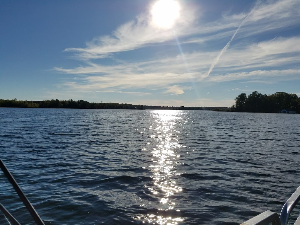 Loughborough Lake Marina | 2279 Loughborough View Rd, Battersea, ON K0H 1H0, Canada | Phone: (613) 353-6205