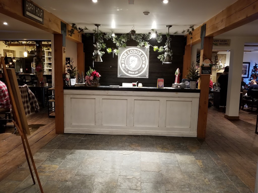 Pine Lodge Muskoka | 484 Muskoka Road 10, Port Sydney, ON P0B 1L0, Canada | Phone: (705) 385-2271