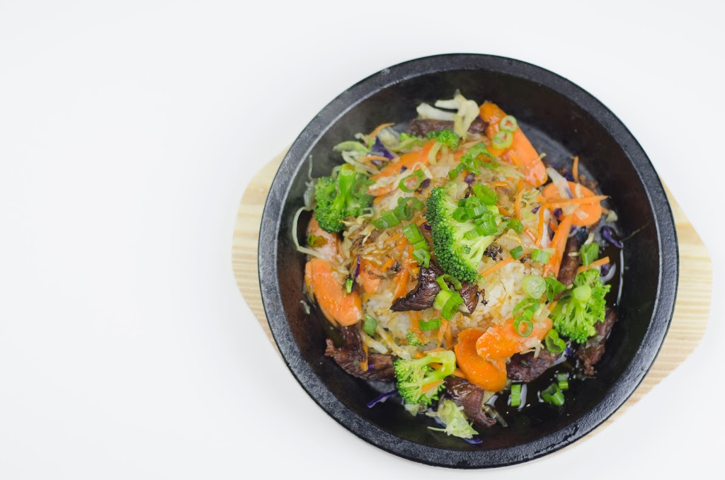 Le Sizzlin | 1919F 31 St SE, Calgary, AB T2B 0S8, Canada | Phone: (403) 452-1330
