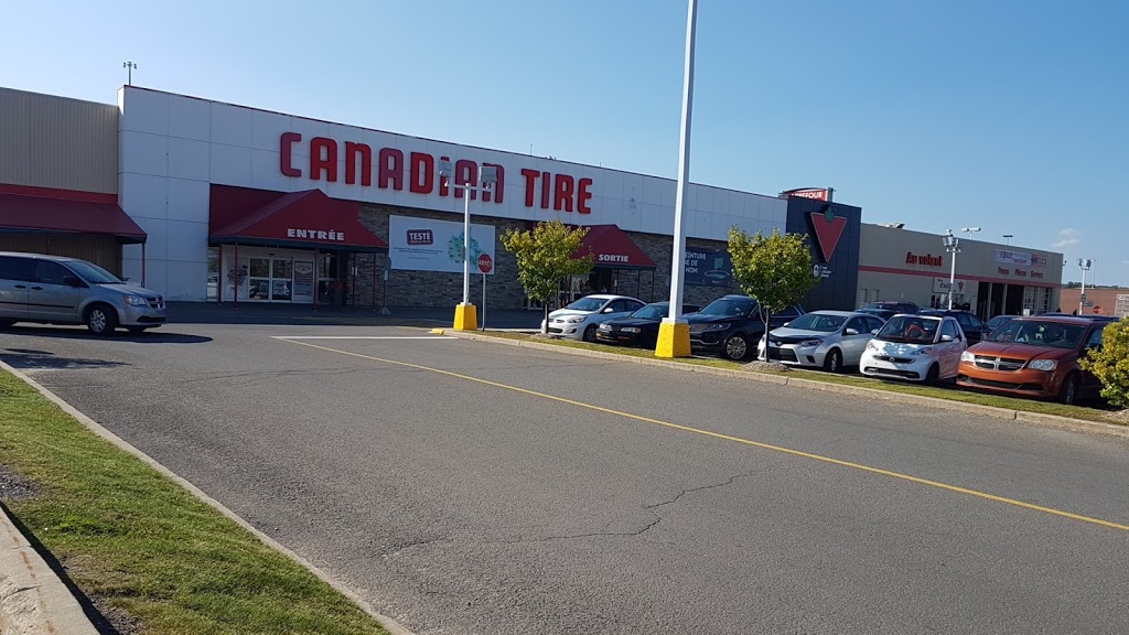 Canadian Tire | Carrefour Du Nord, 700 Boulevard Monseigneur-Dubois, Saint-Jérôme, QC J7Y 4Y9, Canada | Phone: (450) 438-3506
