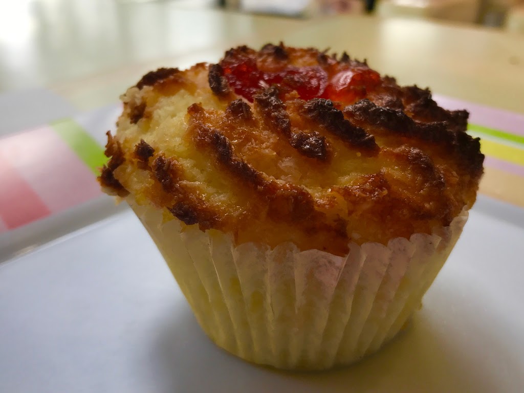 Lisboa Bakery & Deli | 735 Twain Ave, Mississauga, ON L5W 1X1, Canada | Phone: (905) 670-7991