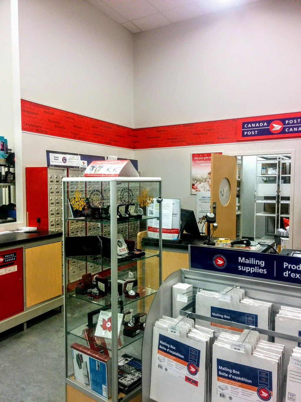 Shoppers Drug Mart | 12192 Symons Valley Rd NW Unit 20, Calgary, AB T3P 0A3, Canada | Phone: (403) 274-0844