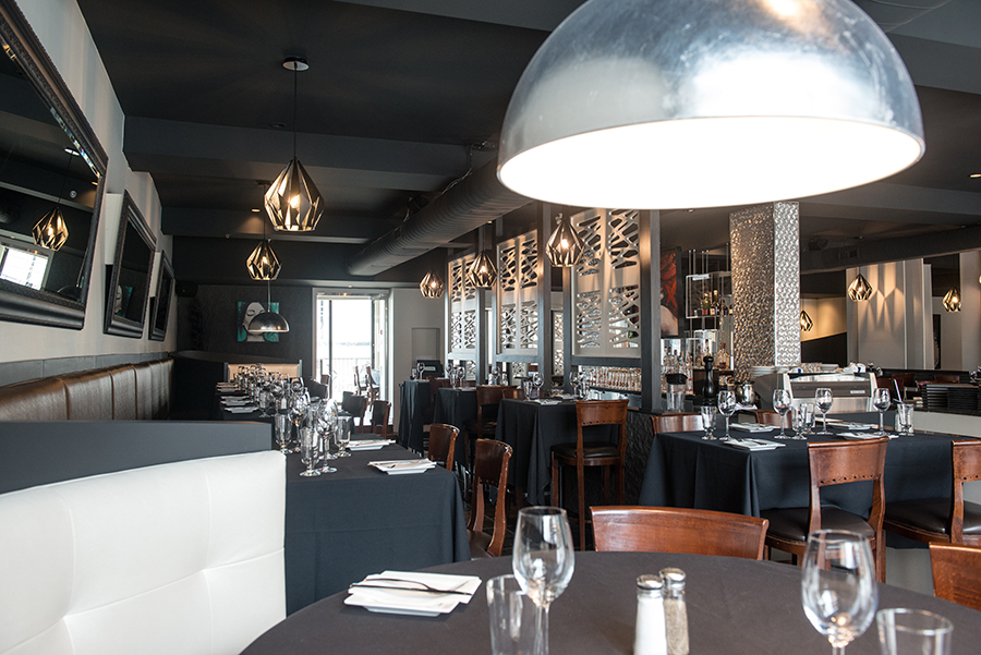 Bistro Épicure Restaurant | 80 Prom. du Portage, Gatineau, QC J8X 2K1, Canada | Phone: (819) 777-1125