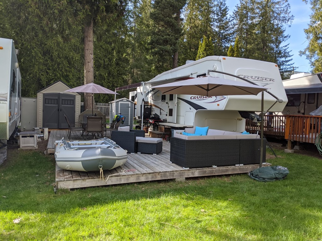 T P Tent & R V Resort | lodging | 346 Vernon-Sicamous Hwy, Sicamous, BC V0E 2V1, Canada | 2508364508 OR +1 250-836-4508