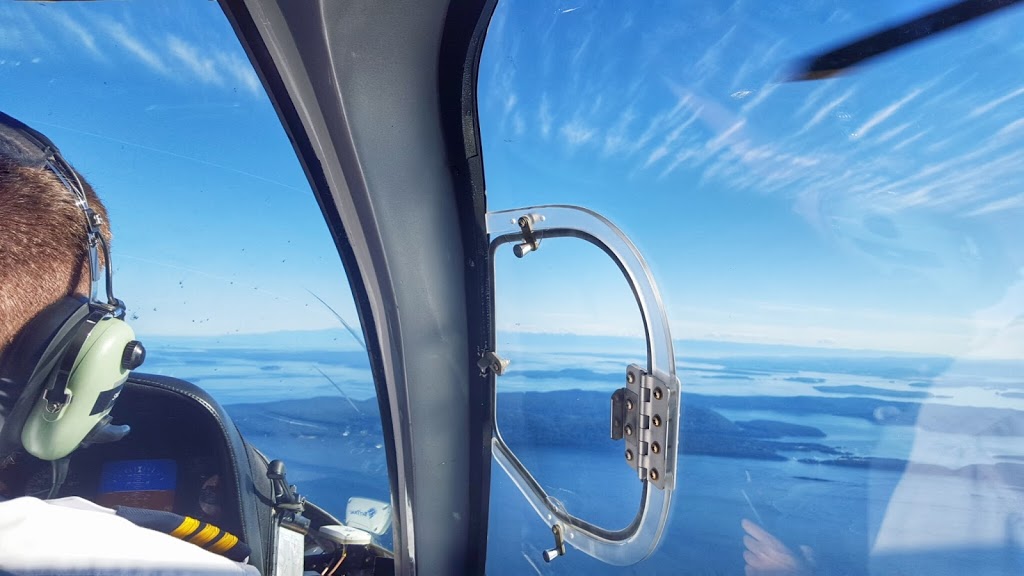 Helijet International | 79 Dallas Rd, Victoria, BC V8V 1A2, Canada | Phone: (800) 665-4354