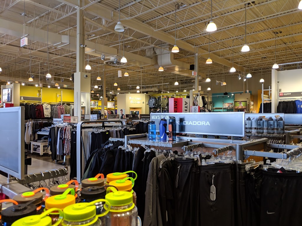 Sport Chek Fairway Best Mall | 655 Fairway Rd S, Kitchener, ON N2C 1X4, Canada | Phone: (519) 896-2310