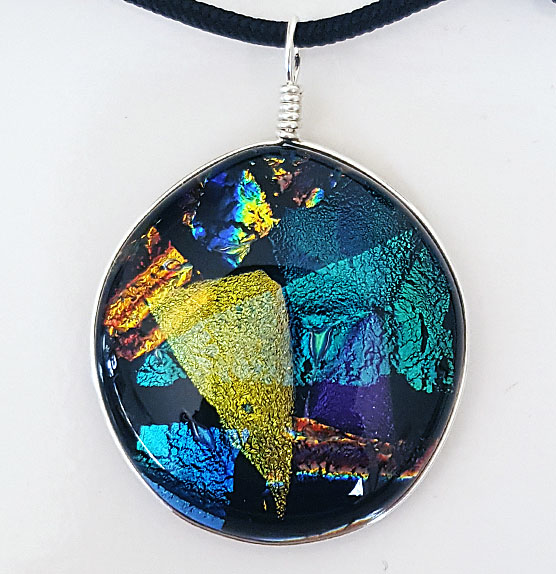 GZ Glass Studio | 200 Lakehill Rd, Kaleden, BC V0H 1K0, Canada | Phone: (250) 215-4830