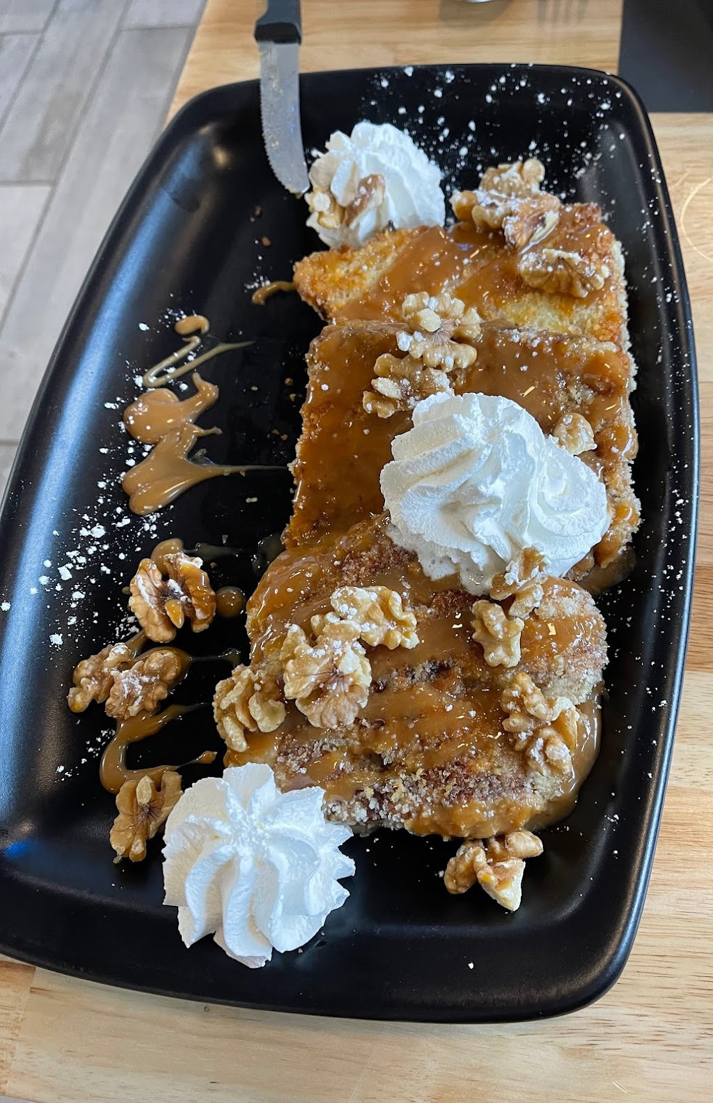 A.M. Déjeuner Dîner | 131 Chem. du Lac-Millette Local 101, Saint-Sauveur, QC J0R 1R6, Canada | Phone: (450) 227-3777
