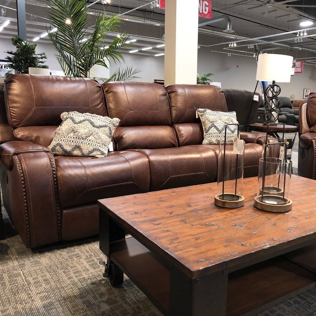 Leons Furniture | 2977 Forest Rd, Stratford, ON N5A 6S5, Canada | Phone: (519) 305-5366