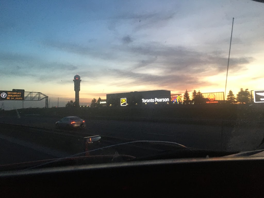 Toronto Pearson airport | 6301 Silver Dart Dr, Mississauga, ON L5P 1B2, Canada | Phone: (416) 247-7678