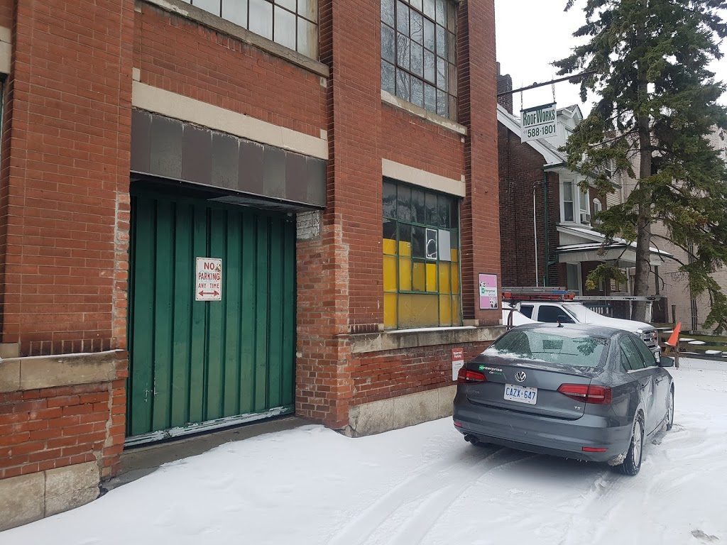 Roofworks Ltd | 251 Sorauren Ave, Toronto, ON M6R 2G3, Canada | Phone: (416) 588-1801