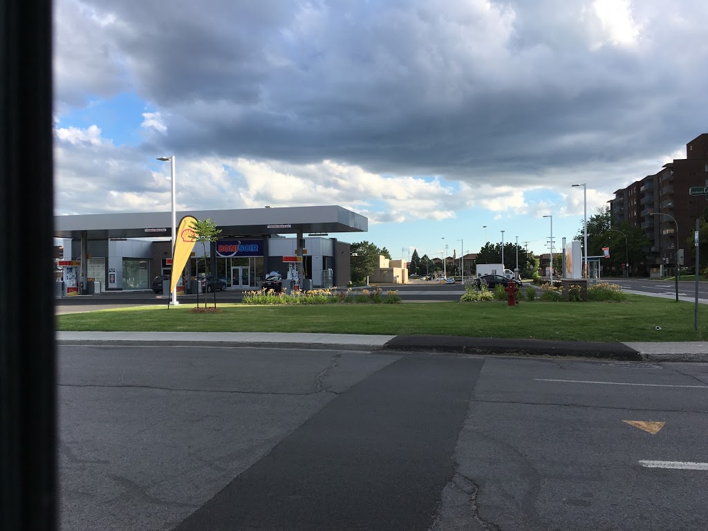 Shell | 5850 Boul Cavendish, Côte Saint-Luc, QC H4W 2Y5, Canada | Phone: (514) 486-5823
