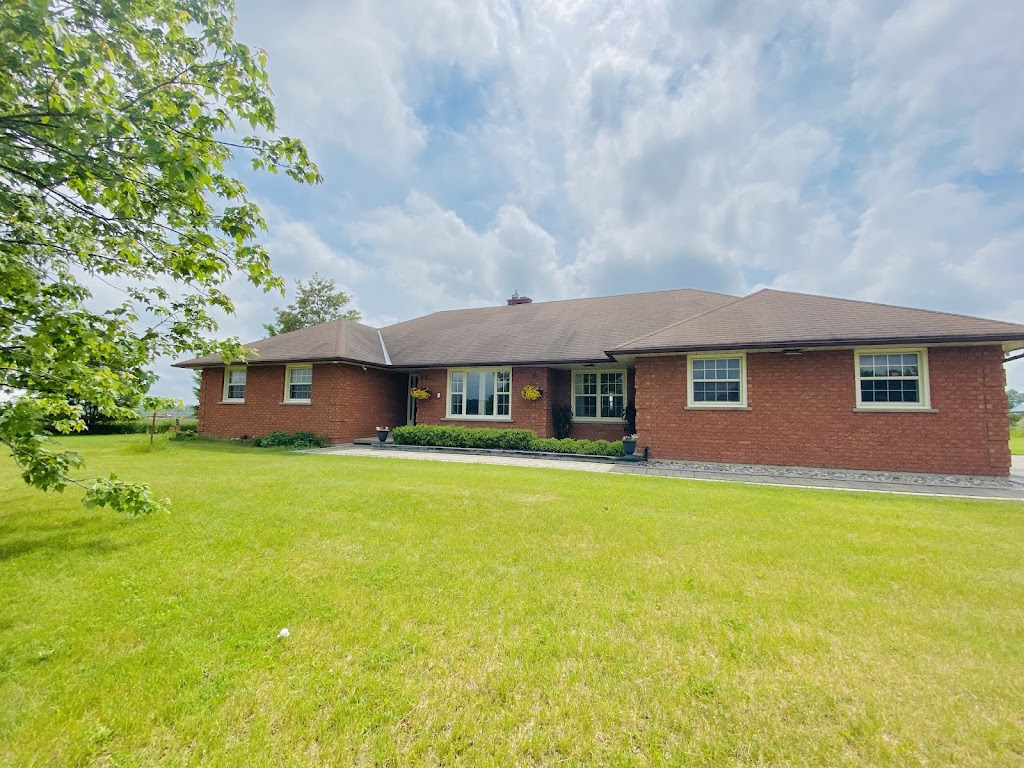 Bowmanville Event Place | 6134 Bowmanville Ave, Bowmanville, ON L1C 6W7, Canada | Phone: (289) 223-1285