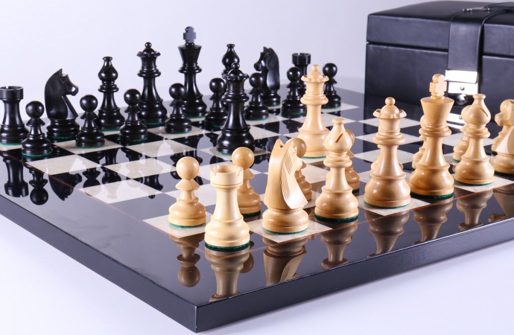 Chess House | 705 Grover St, Lynden, WA 98264, USA | Phone: (800) 348-4749