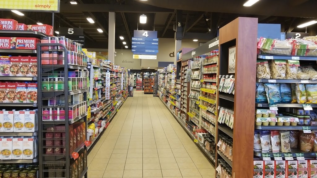 Longos Trafalgar | 338 Dundas St E, Oakville, ON L6H 6Z9, Canada | Phone: (905) 257-5633
