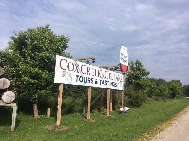 Cox Creek Cellars Inc | 7687 Wellington 22, Guelph, ON N1H 6J2, Canada | Phone: (519) 767-3253