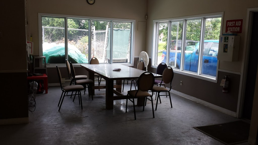 Kanata Lakes Golf Club Maintenance Shop | 39 Stonecroft Terrace, Kanata, ON K2K 2V1, Canada | Phone: (866) 261-9799