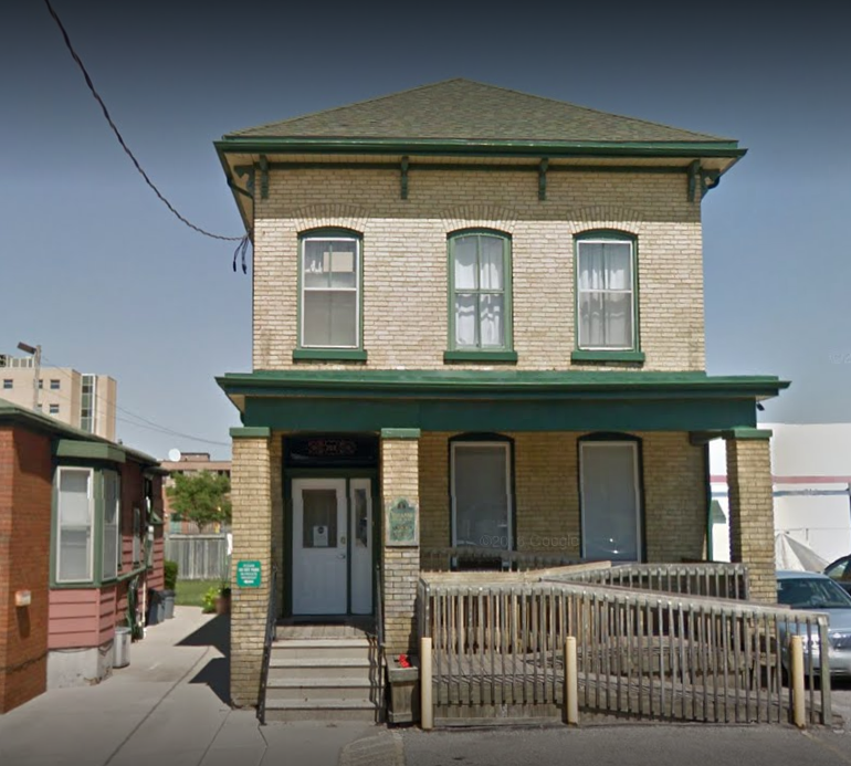Welkare Medical Office | 268 Clarence St, London, ON N6B 2K1, Canada | Phone: (519) 672-9898