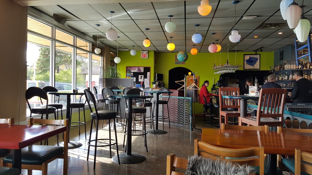 Blue Chair Cafe | 9624 76 Ave NW, Edmonton, AB T6C 0K3, Canada | Phone: (780) 989-2861