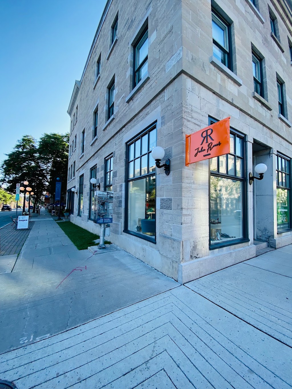 RMOR | 443 Sussex Dr, Ottawa, ON K1N 6Z4, Canada | Phone: (613) 462-8557