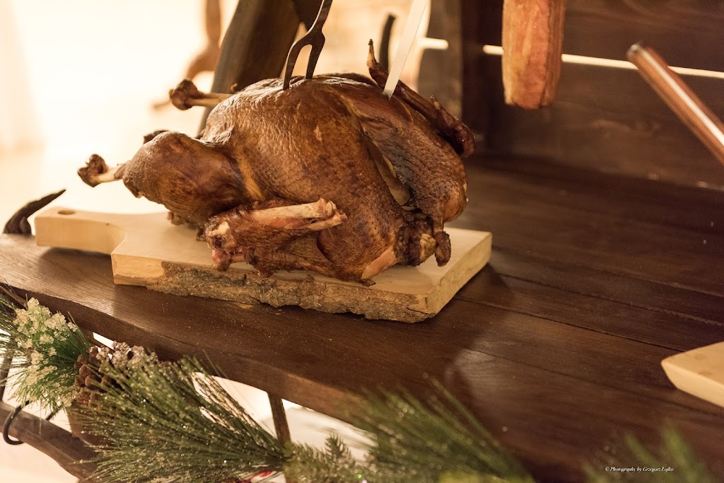 Ela Euro Catering | 11113 113 St, Edmonton, AB T5G 2V1, Canada | Phone: (780) 478-5062