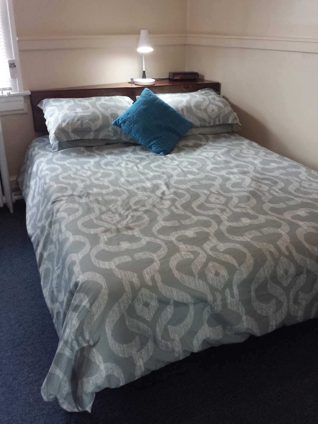 Pilot Lodging | 196 West St, Port Colborne, ON L3K 4E2, Canada | Phone: (905) 516-5625