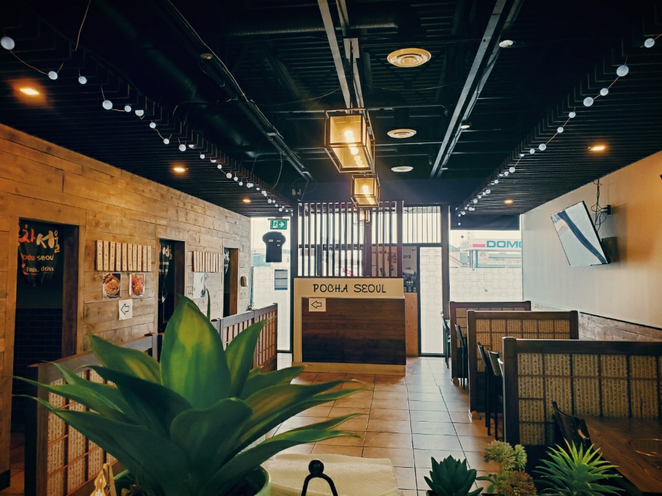 Pocha Seoul | 9261 34 Ave NW #13, Edmonton, AB T6E 5T5, Canada | Phone: (780) 818-4202