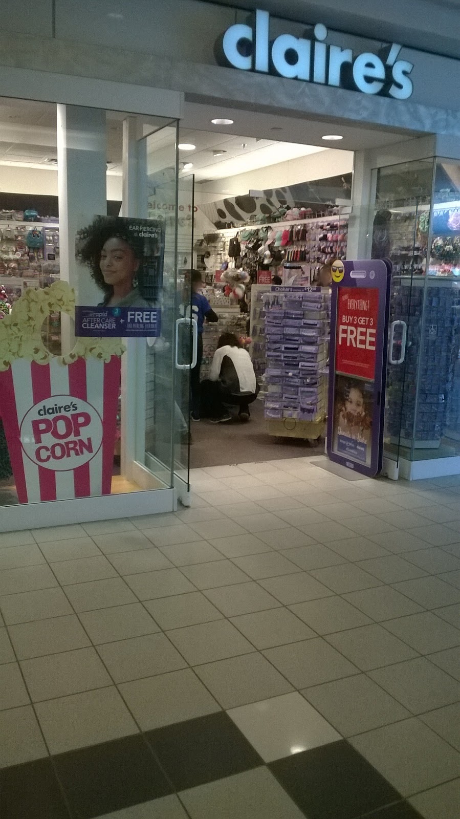 Claires | 2965 Gordon Rd, Regina, SK S4S 6H7, Canada | Phone: (306) 585-2120