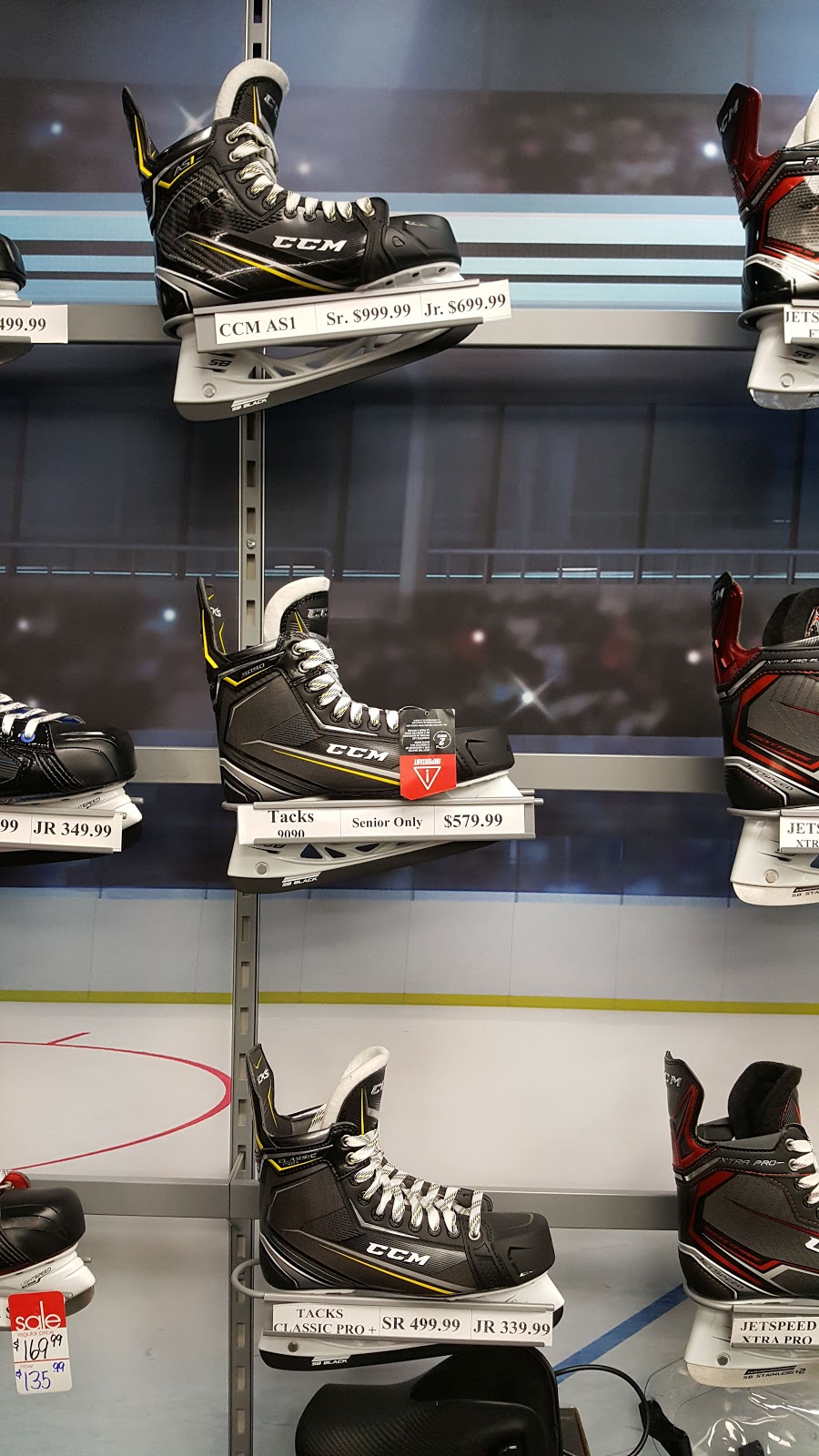 Majer Hockey | 4610 Dufferin St, North York, ON M3H 5S4, Canada | Phone: (416) 736-7444