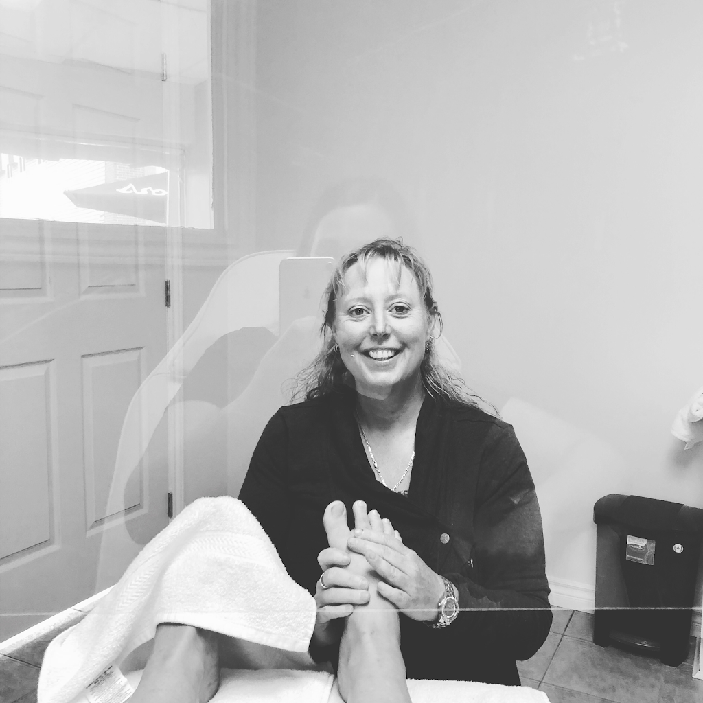 Laurena Yurkowski Reflexology & Holistic Healing | 557 Prince St, Truro, NS B2N 2T2, Canada | Phone: (902) 800-8856