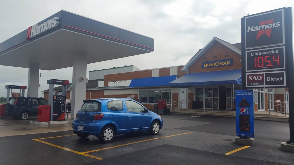 Grocery Lacharité Bonichoix | 1227 Rue Principale, Saint-Albert, QC J0A 1E0, Canada | Phone: (819) 353-3050