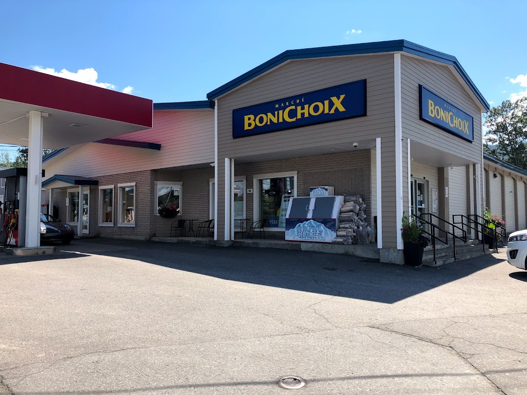 Marché Bonichoix - Alimentation PLD | 160 Rte, QC-170, LAnse-Saint-Jean, QC G0V 1J0, Canada | Phone: (418) 272-2666