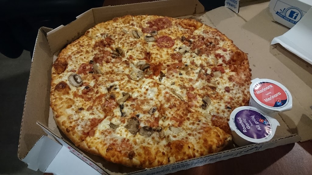 Dominos | 204 Silvercreek Pkwy N Unit #1, Guelph, ON N1H 7P7, Canada | Phone: (519) 763-3030