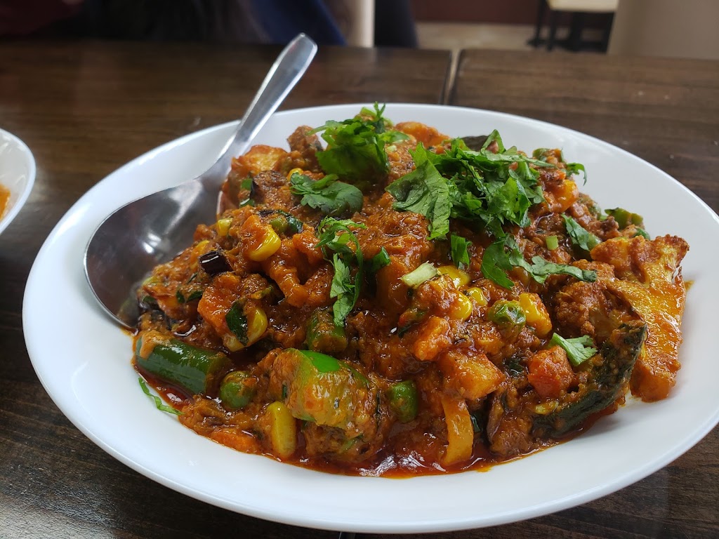 Royal Spice | 1443 Main St E, Hamilton, ON L8K 1C4, Canada | Phone: (905) 528-0981