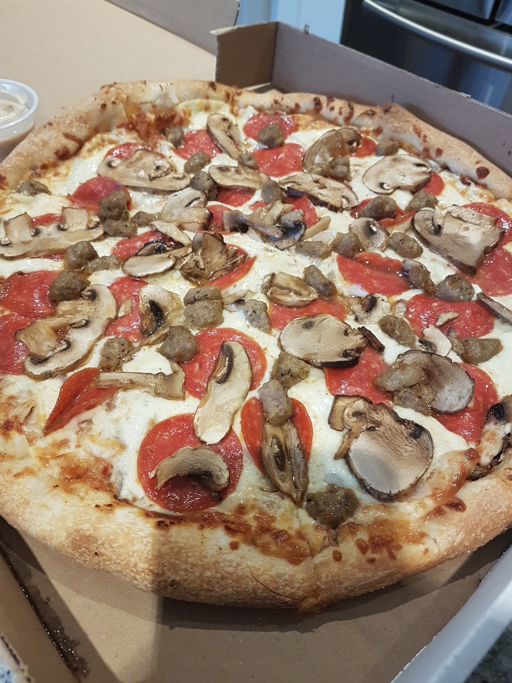 Michaelangelos Italian Foods | 3080 Windwood Dr, Mississauga, ON L5N 2K5, Canada | Phone: (905) 542-8888