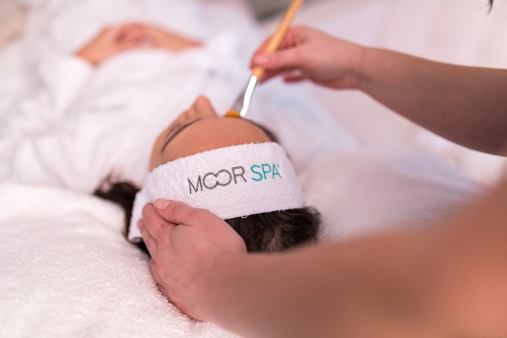 Polished Esthetics by Jessica | 6080 McLeod Rd Suite 10, Niagara Falls, ON L2G 7T4, Canada | Phone: (289) 455-2241
