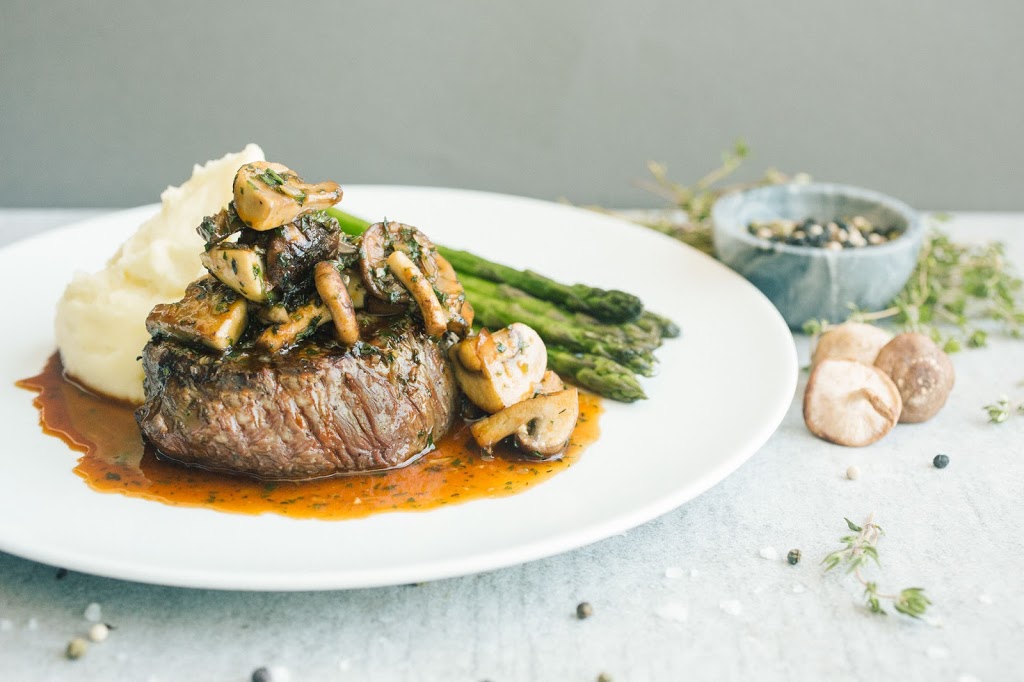 Cactus Club Cafe | 855 Main St, West Vancouver, BC V7T 2Z3, Canada | Phone: (604) 922-1707