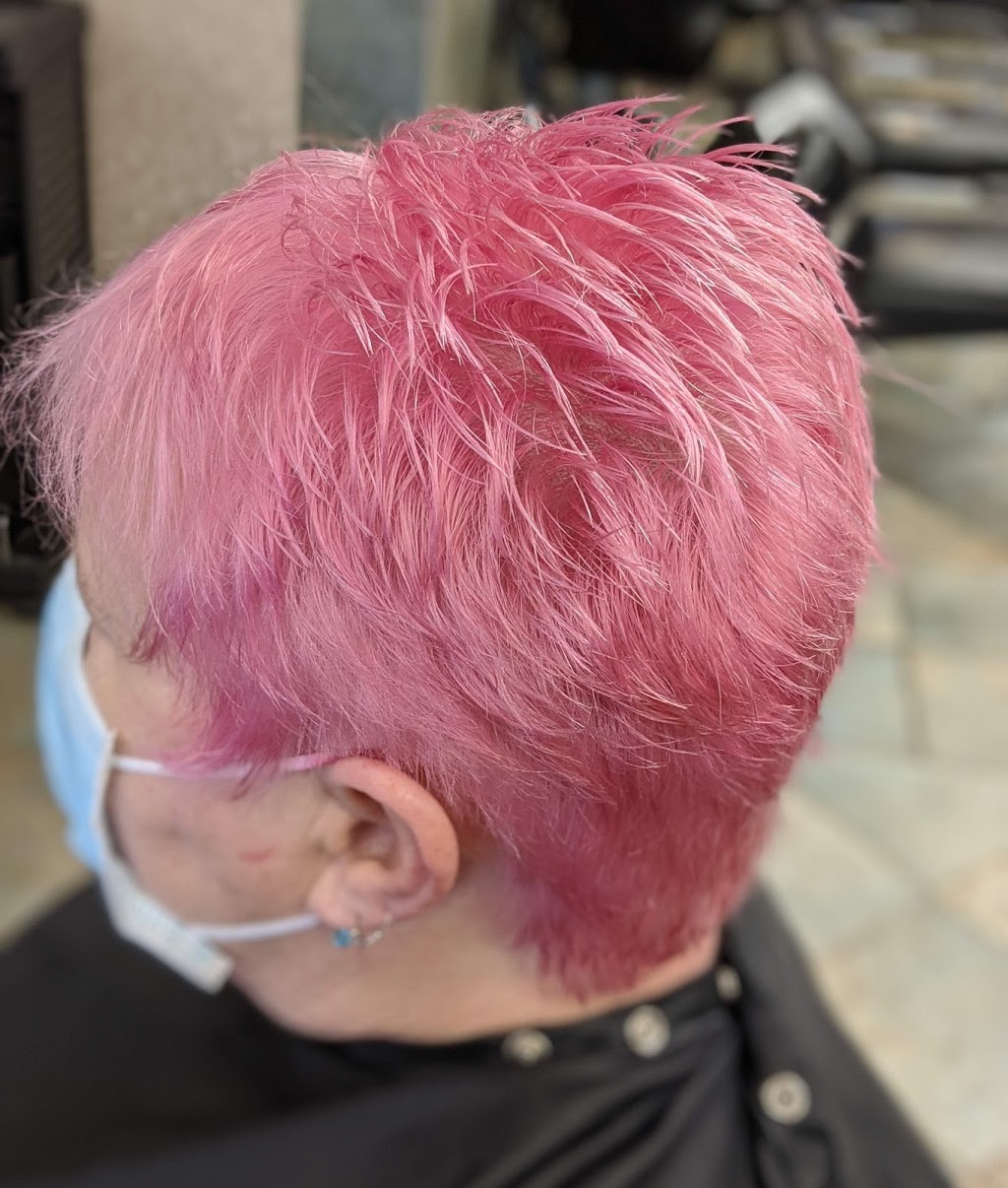 Oceanside Hair Studio | 8078 Bertha St, Crofton, BC V0R 1R0, Canada | Phone: (250) 715-6035