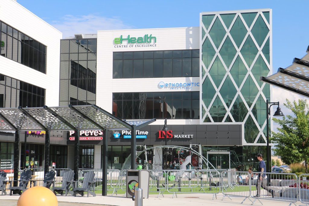 Orthodontic Smile Studio | 235 The Boardwalk Suite 201, Kitchener, ON N2N 0B1, Canada | Phone: (226) 929-8983
