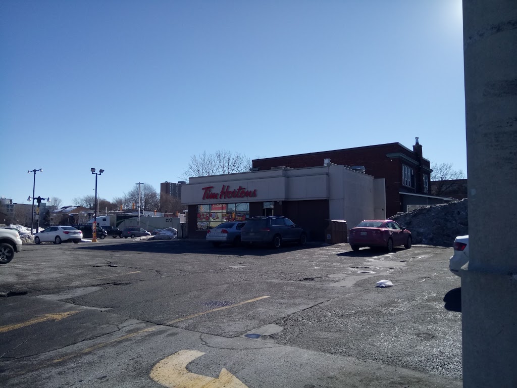 Tim Hortons | 360 St Patrick St Unit 2, Ottawa, ON K1N 5K7, Canada | Phone: (613) 562-1818