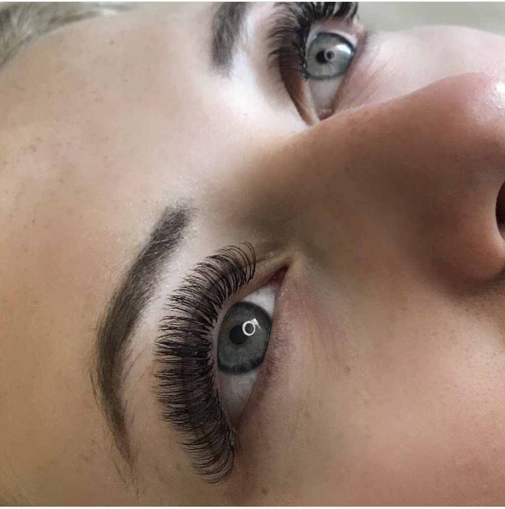 Libra Lash Studio | 11 Lees St, Red Deer, AB T4R 2P1, Canada | Phone: (403) 396-8187