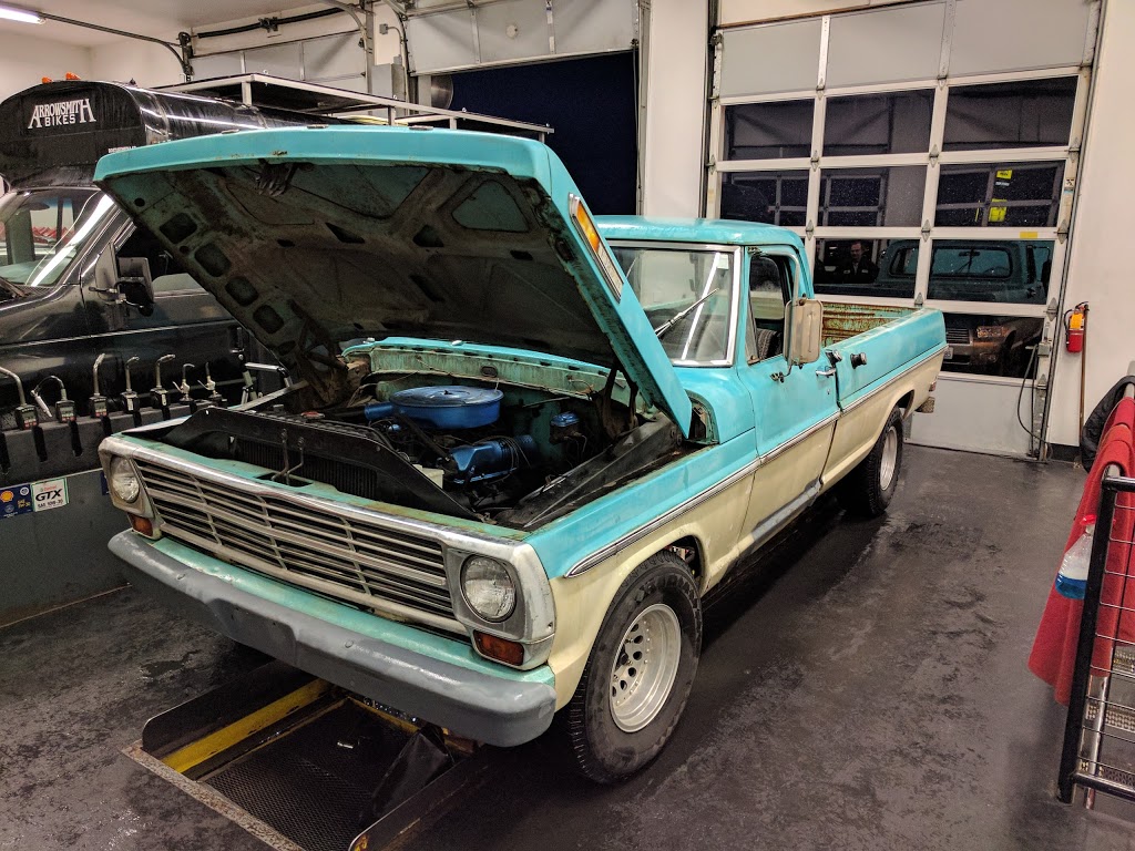 Ferndale Lube | 5585 La Bounty Dr, Ferndale, WA 98248, USA | Phone: (360) 383-0205