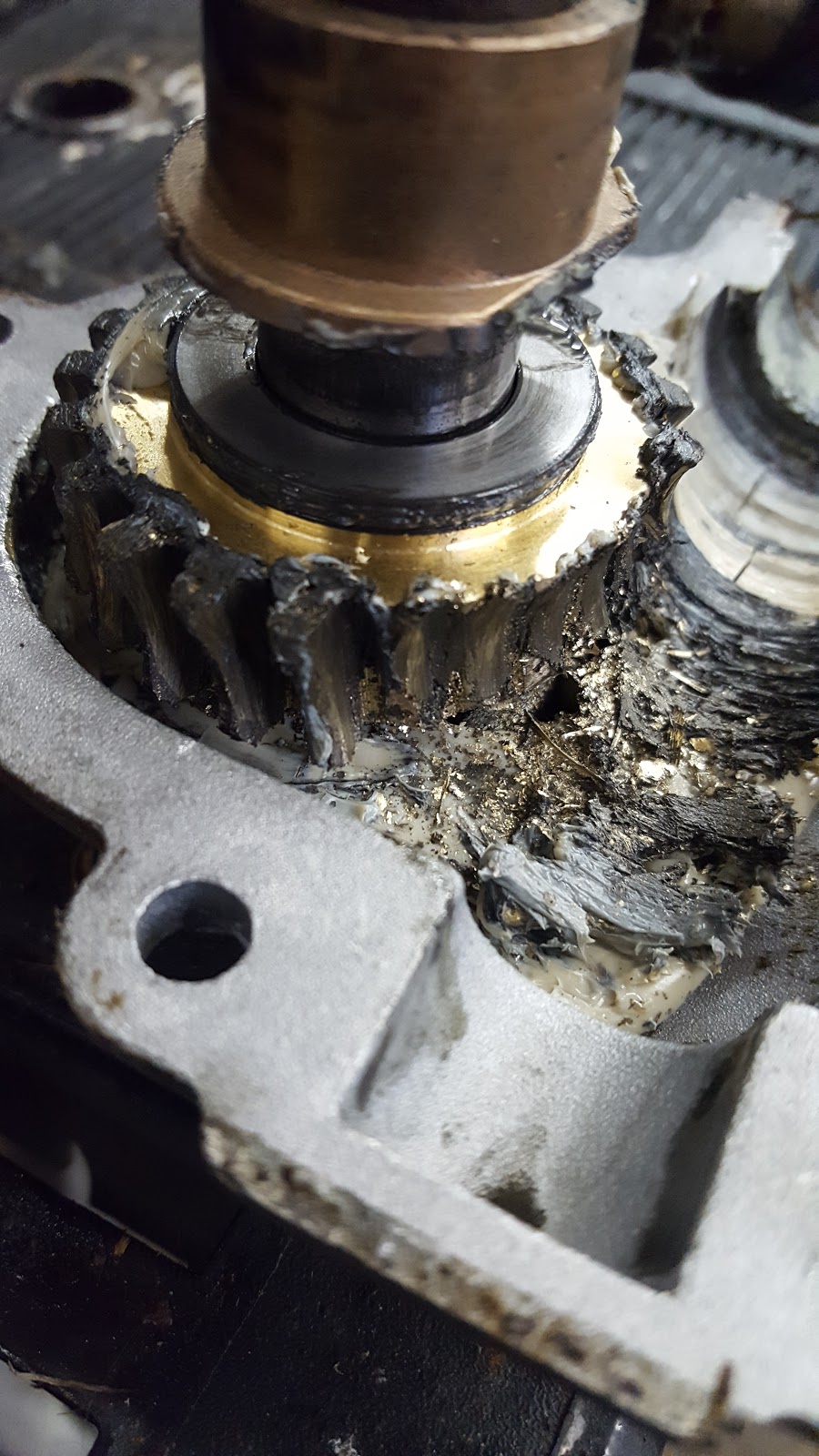 EMS Small Engine Repair MTD Authorised Service And Parts | 215 Lisgar St, Brighton, ON K0K 1H0, Canada | Phone: (613) 849-0174