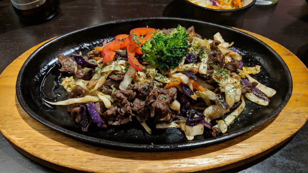 The Hungry Sumo | 188 First St, Collingwood, ON L9Y 1A7, Canada | Phone: (705) 293-1037