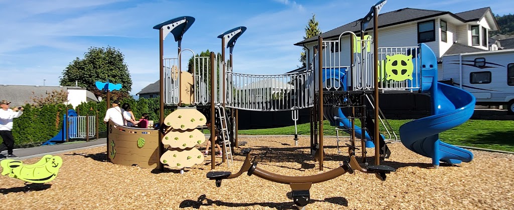 Philippson Family Park | 46661 Sylvan Dr, Chilliwack, BC V2R 3W4, Canada | Phone: (604) 793-2904