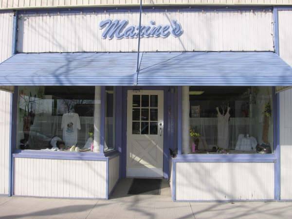 Maxines Fashions | 360 Simcoe St, Beaverton, ON L0K 1A0, Canada | Phone: (705) 426-7734