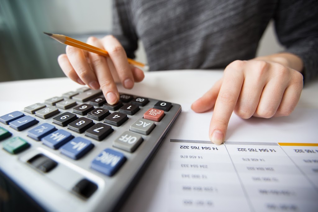 Simply Accounting | 6660 Kennedy Rd #201, Mississauga, ON L5T 2M9, Canada | Phone: (647) 677-1889