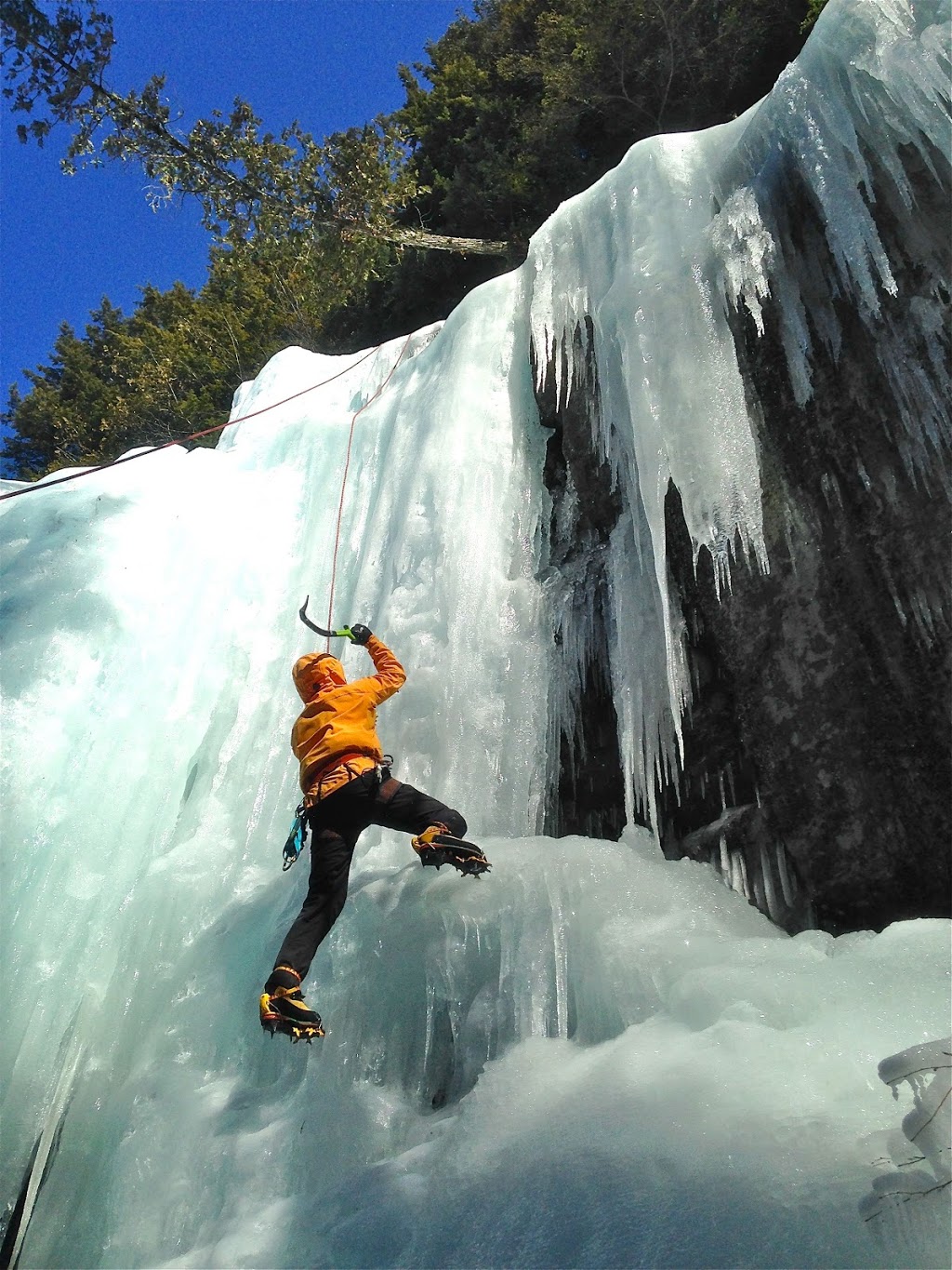 Roc et Glace escalade | climbing | 1000 Rue de la Montagne dArgent, La Conception, QC J0T 1M0, Canada | Phone: (819) 421-1466